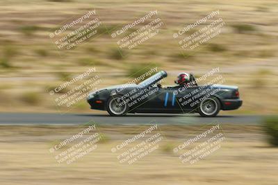 media/Jun-01-2025-CalClub SCCA (Sun) [[eae223c5dd]]/Group 1/Track Event 6/